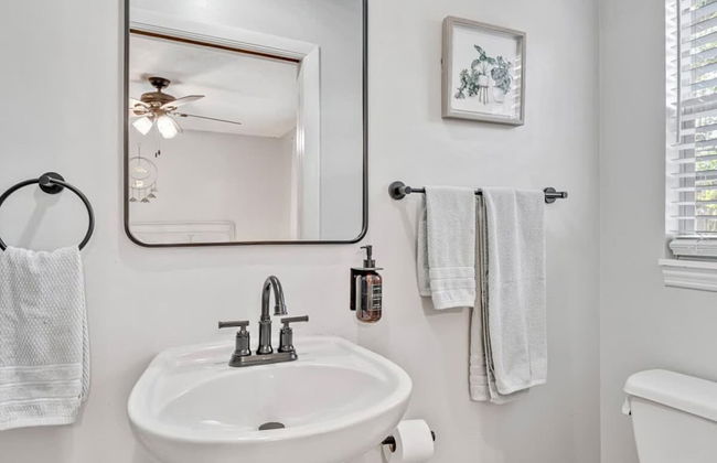 Chic Downtown Sarasota Cottage Retreat - Foto 26