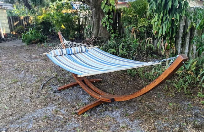 Chic Downtown Sarasota Cottage Retreat - Foto 31