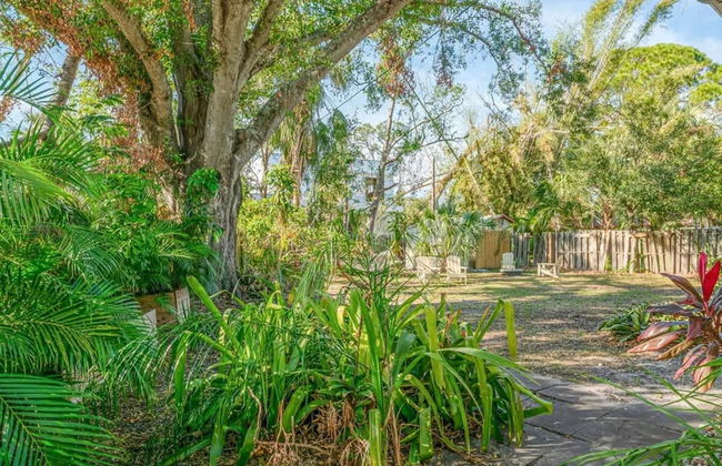 Chic Downtown Sarasota Cottage Retreat - Foto 35