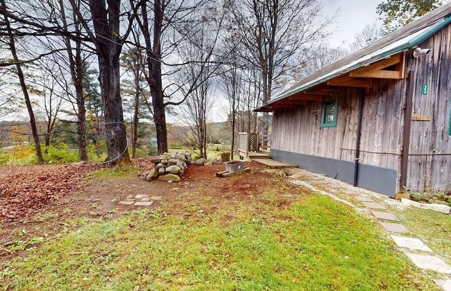 Pond View Cabin Brought to you by GetAway Vacations - Foto 17