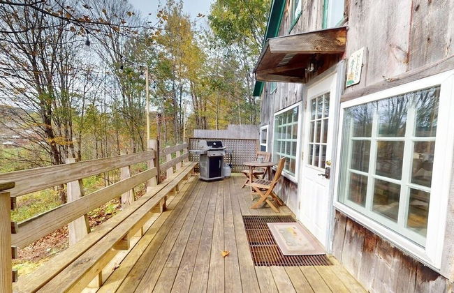 Pond View Cabin Brought to you by GetAway Vacations - Foto 15
