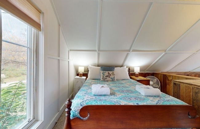 Pond View Cabin Brought to you by GetAway Vacations - Foto 2