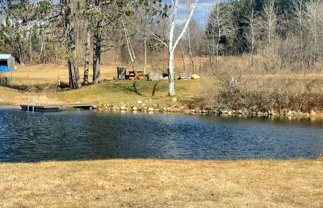 Pond View Cabin Brought to you by GetAway Vacations - Foto 24
