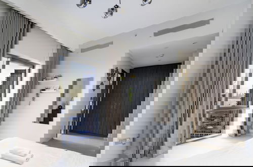 Foto 6 - Chic 2 BR in Vida Residences Canal View