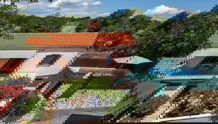 Foto 1 - House Papinka With Private Pool & Garden