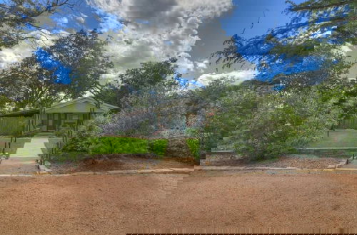 Foto 53 - The Willows Retreat - Sleeps 17, Hot-tubs, Close to Main Street!