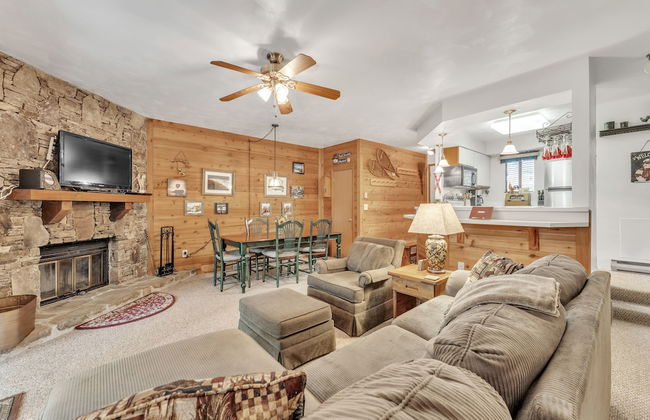7 Springs Ski & Mountain Adventure Condo 2 Bedroom Condo by RedAwning - Foto 15