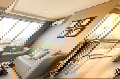 Foto 28 - Elegant and Spacious Studio at Kemang Mansion Apartment