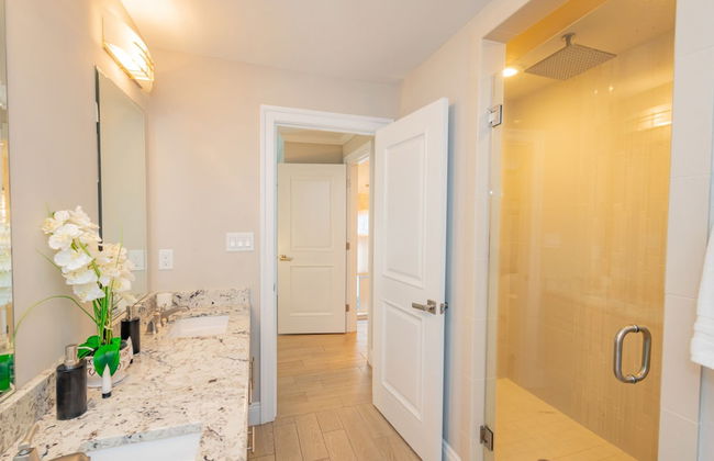 6 BR Heated Pool Open Beginning of April - Foto 42