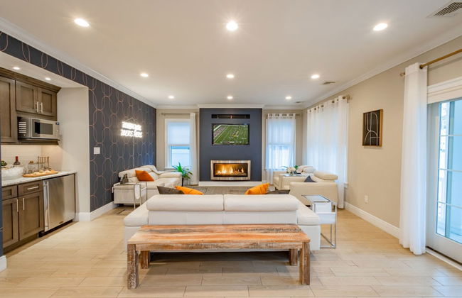 6 BR Heated Pool Open Beginning of April - Foto 8