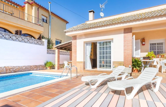 Del Pi in Blanes With 4 Bedrooms and 3 Bathrooms - Foto 21