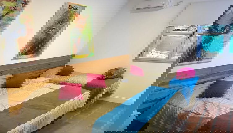 Photo 1 - Apart Gallery