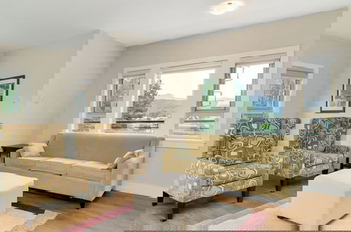 Photo 12 - Opulent Oasis Exquisite 2Bedroom Retreat