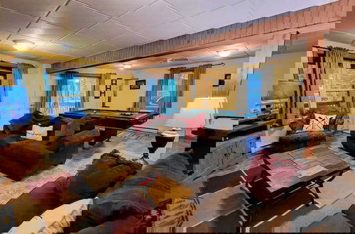Photo 11 - The Bear Foot Lodge by Avantstay Game Room, Deck, Beach/lake Access
