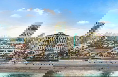 Foto 1 - Stunning Beachfront Luxury- Your Perfect Getaway!