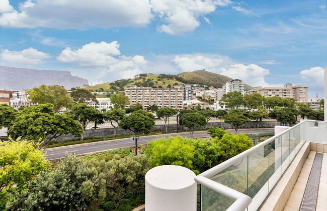 Precinct Corner Two Bedroom Waterfront Apartment - 302 - Foto 6
