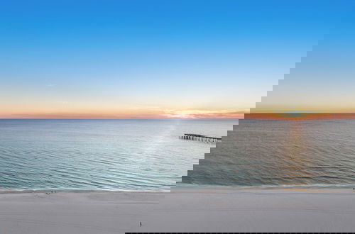 Foto 45 - Beachfront Bliss Awaits: 2-bed, 2-bath Condo at Sterling Reef - Sleeps 6!