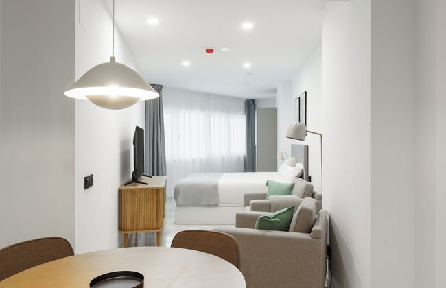 Limehome Jerez de la Frontera - Foto 3