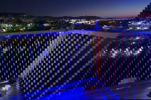 Photo 30 - HARBOUR LIGHTS by Smaris Collection
