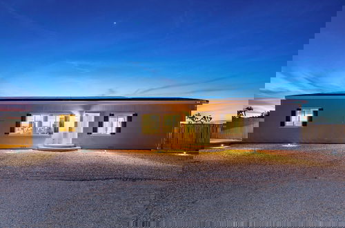Foto 62 - Pool, Spa, Pickleball & Piano Near Pioneertown Harmony House by Avantstay