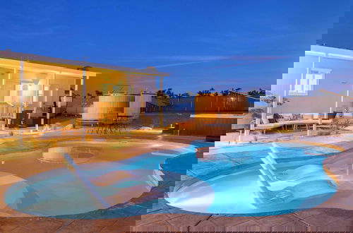 Foto 52 - Pool, Spa, Pickleball & Piano Near Pioneertown Harmony House by Avantstay
