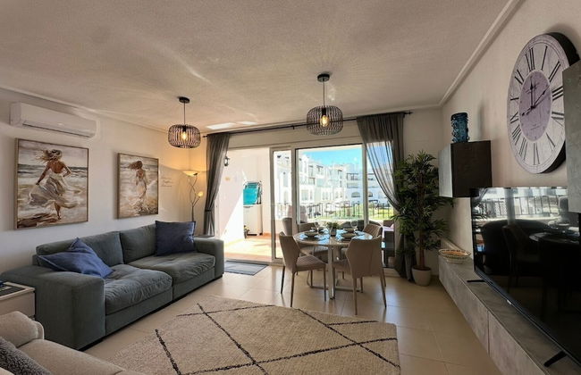 Beautiful two bed Self Catering Apartment - Foto 12