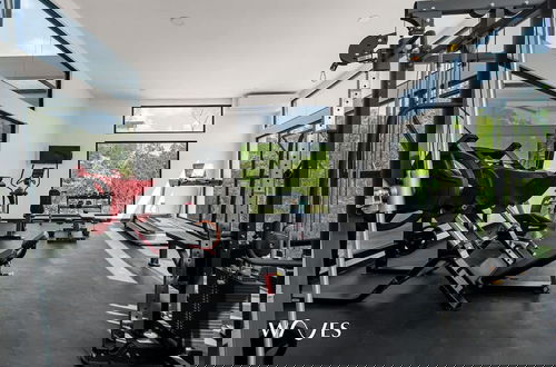 Foto 7 - Spacious Loft w Garden View Pool Jacuzzi GYM