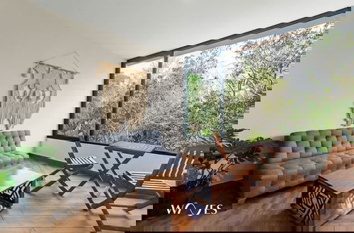 Foto 4 - Spacious Loft w Garden View Pool Jacuzzi GYM