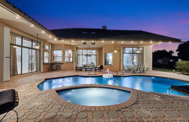 Grand 6BR Plantation Estate w/ Tennis & Pool - Foto 42