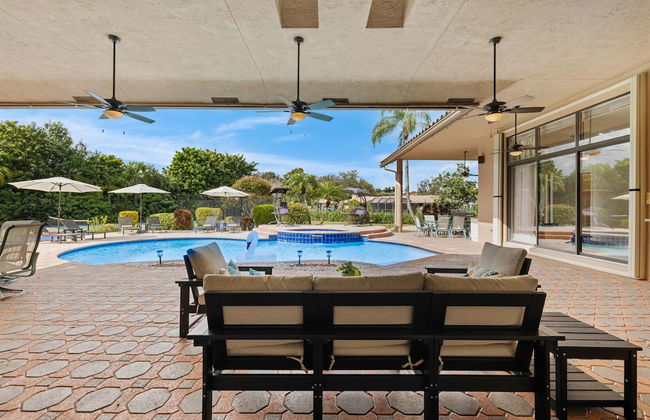 Grand 6BR Plantation Estate w/ Tennis & Pool - Foto 43