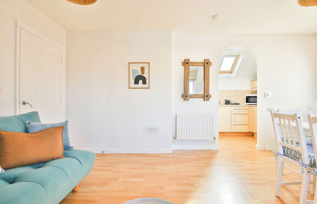 2 Bed House Near Beach with Free Parking - Foto 18
