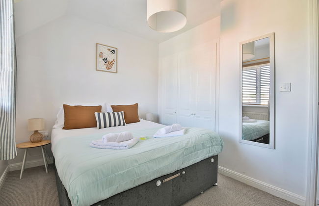 2 Bed House Near Beach with Free Parking - Foto 11
