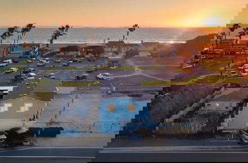 Photo 36 - Steps to the Beach, 2 Units w/ Patio, Fire Pit Pacific Coast Highway Buyout