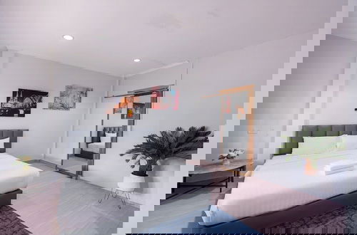 Foto 3 - Cozy gray garden