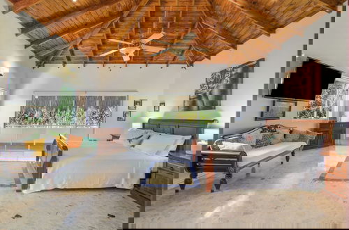 Photo 7 - Golf-Front Villa in Puntacana Resort