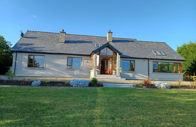 Atlantic View Cottage in Killybegs - Photo 1