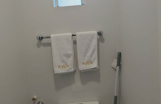 1 Double 1 Single 2 Sofa Beds Suite 2 - Foto 9