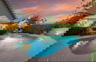 Foto 1 - Spanish Wells Retreat Free Pool Heat Spa BBQ