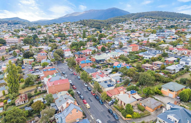2 Bedroom House - Hobart CBD - Photo 26