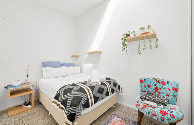 2 Bedroom House - Hobart CBD - Photo 2