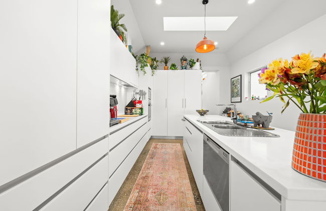 2 Bedroom House - Hobart CBD - Photo 11
