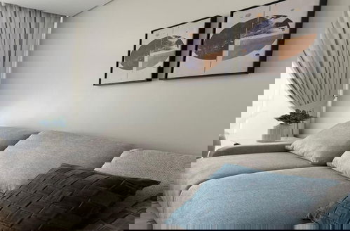 Foto 6 - Aykon City Stylish 2 BHK Beach Bay View