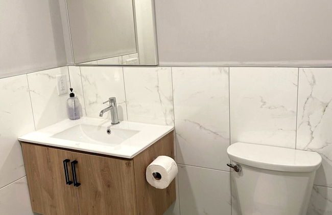 Modern 1BR 1BA Apartment - Foto 14