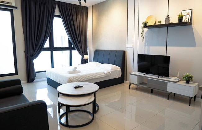 HighPark Suites by GL Play - Photo 32