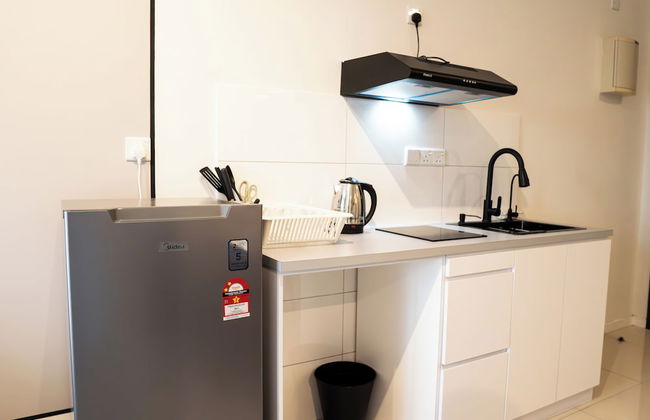 HighPark Suites by GL Play - Photo 16