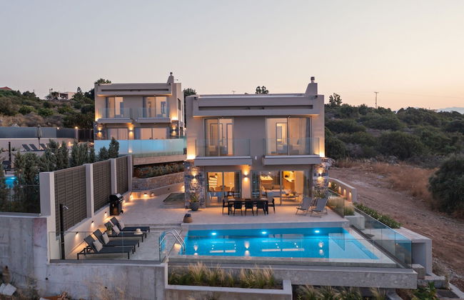 Skyfall Villas - With 12 Bedrooms - Photo 18