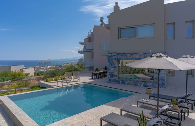 Skyfall Villas - With 12 Bedrooms - Photo 7