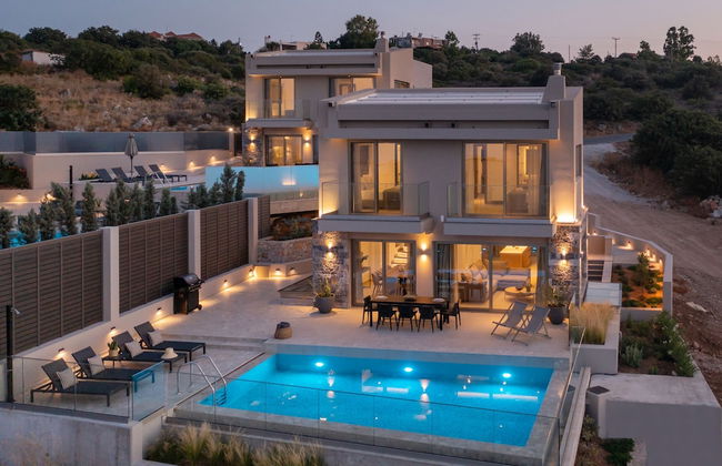 Skyfall Villas - With 12 Bedrooms - Photo 17