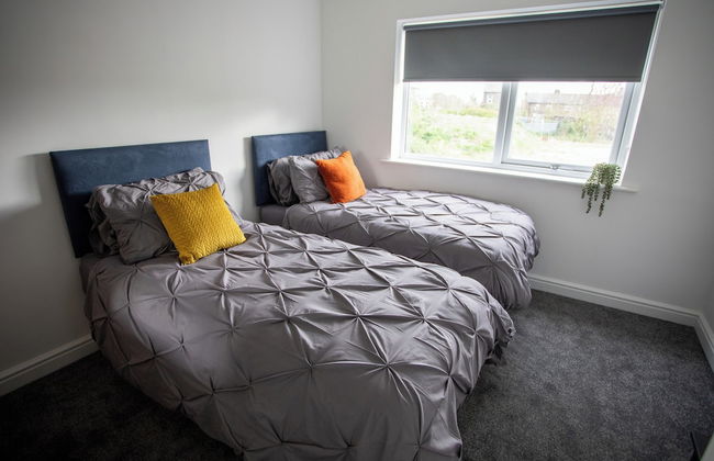 3 bed Apartment in Huddersfield - Foto 2