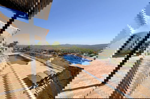 Photo 40 - Algarve Premium Villa by Homing